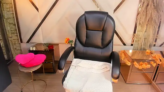 Irina Rouse online show from June 3, 2:33 pm