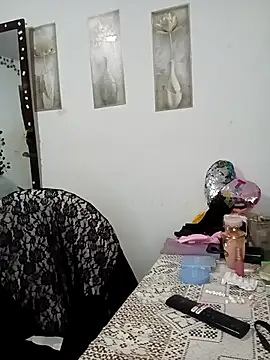 YaraDuartee online show from January 17, 2:19 am