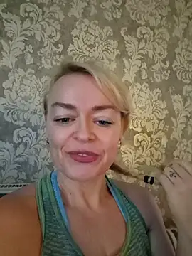 demidelightfulxx online show from October 4, 11:27 am