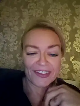 demidelightfulxx online show from October 15, 7:11 am