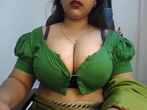 Queen Homaira online show from March 2, 5:08 am