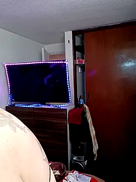 pinklajokr online show from November 25, 7:04 pm