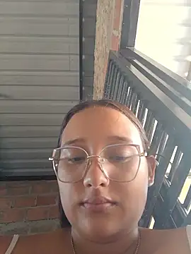 young dairy01 online show from October 4, 5:06 pm