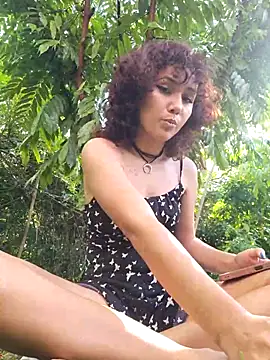  TOMOE online show from December 13, 7:53 pm