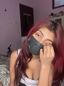 Aditi007 online show from April 6, 9:16 pm