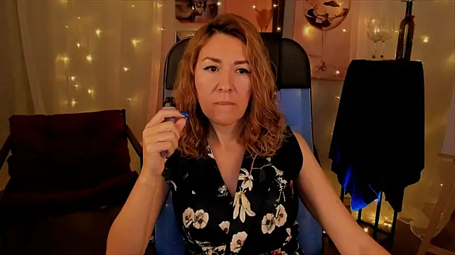 DonnaSmitth online show from November 13, 3:55 pm