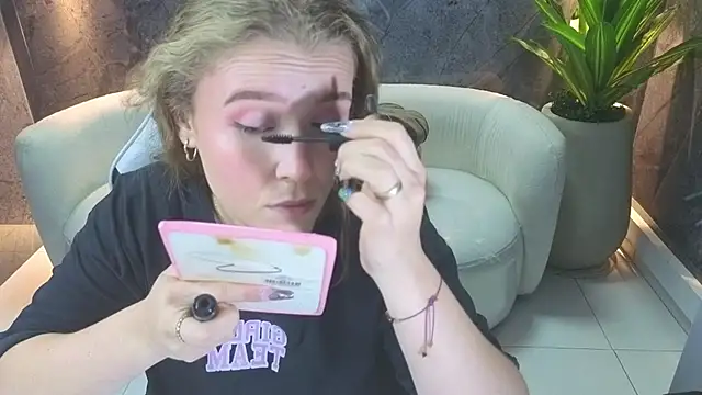 carla tp online show from October 12, 1:02 pm