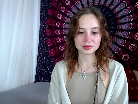 AdalynKiss online show from April 7, 6:15 am