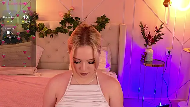 EllyLinn online show from March 10, 5:17 pm