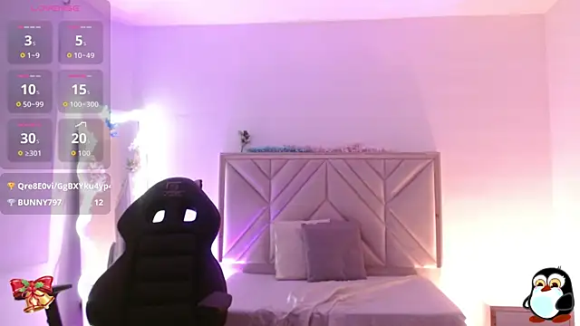 Ixchel tay online show from November 19, 4:45 am