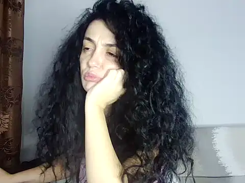 JadeLure online show from November 3, 10:14 pm