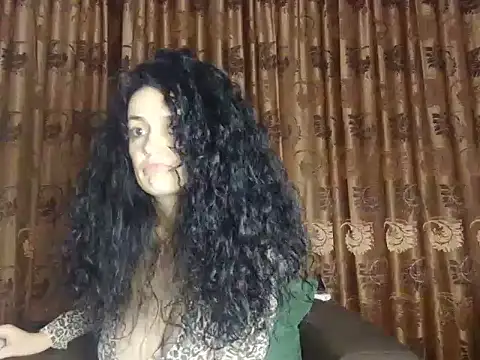 JadeLure online show from November 5, 10:26 pm