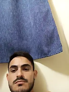 Crazy And Daring Couple online show from September 28, 5:36 am