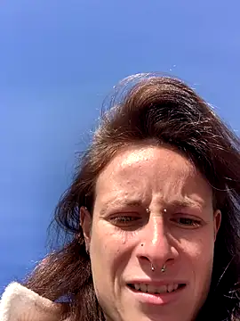 GoldenPussy1329 online show from November 19, 11:32 am