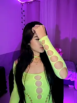 tamara vald online show from October 11, 5:34 am