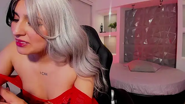 Maya Rivers online show from October 11, 4:06 am