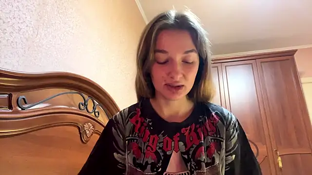 CoraJamerson online show from July 25, 10:00 am