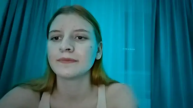 LynteriLain online show from November 13, 7:46 pm