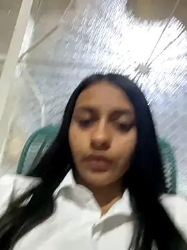 miluwatson online show from October 5, 1:54 am