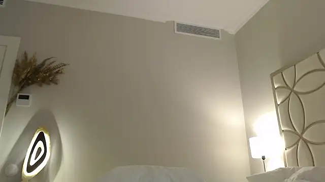 jessicahbelle online show from March 11, 11:58 am