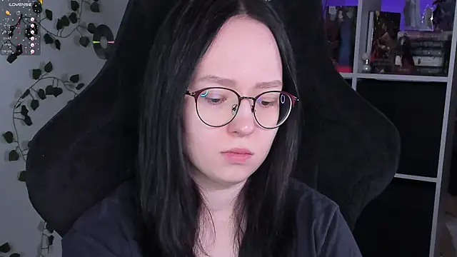 power robynn online show from October 14, 4:31 pm