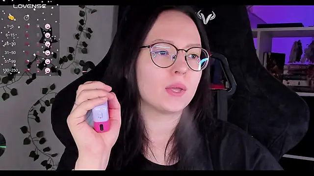 power robynn online show from October 9, 4:44 pm