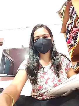 Tamil Hot Shasi online show from October 8, 4:39 am