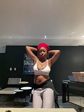 tia   fox online show from February 15, 2:25 am