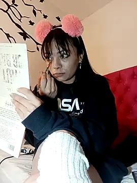 Valentina Squirt- online show from November 21, 9:11 am