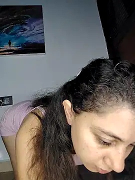 julietta maxi online show from October 2, 7:41 pm