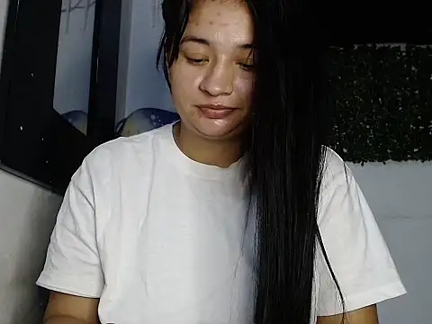 britany06 online show from January 19, 1:51 pm