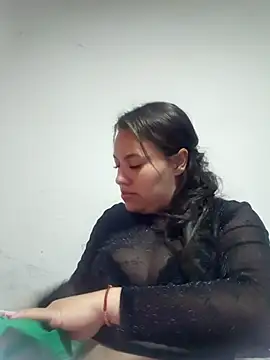 Meloddy   online show from November 21, 1:57 pm