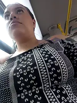 Meloddy   online show from October 25, 3:41 pm