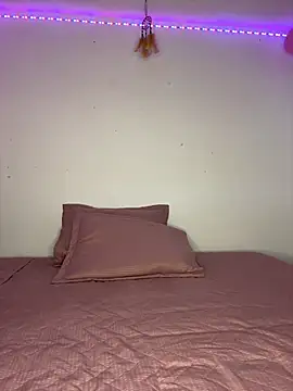 saramooon online show from April 20, 3:04 pm