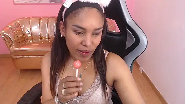 kamala a online show from January 8, 3:54 am