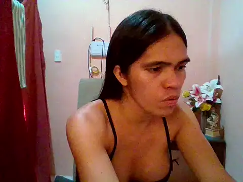 sweet yummy69 online show from April 1, 11:02 pm