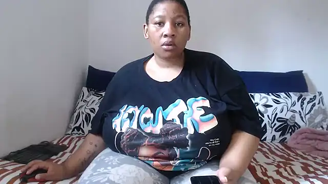 PIXIEBITCHXXX26 online show from November 14, 11:10 am