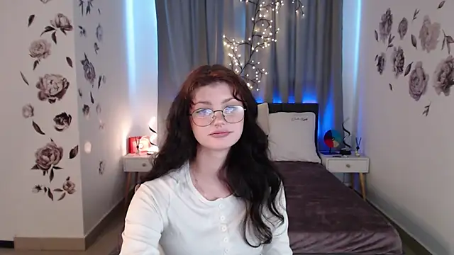 MileyRood online show from November 25, 1:19 am