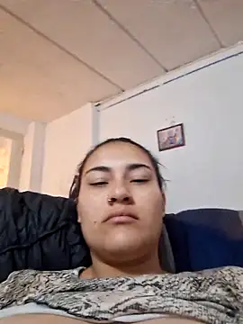 ChloeMorelli online show from November 16, 9:37 pm