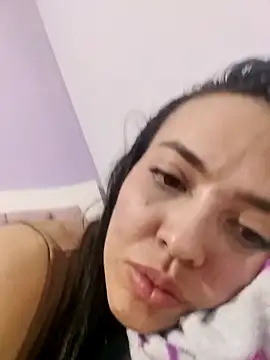 jazmin oquendo online show from February 28, 3:50 am