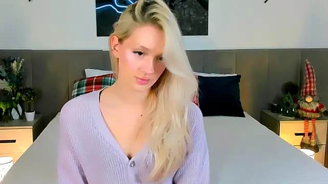 SugarWhisper online show from January 12, 6:57 pm