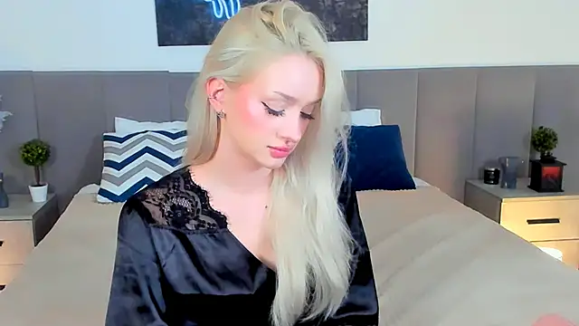 SugarWhisper online show from November 28, 5:49 pm