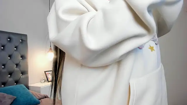 AnnaSwift  online show from October 1, 5:01 am