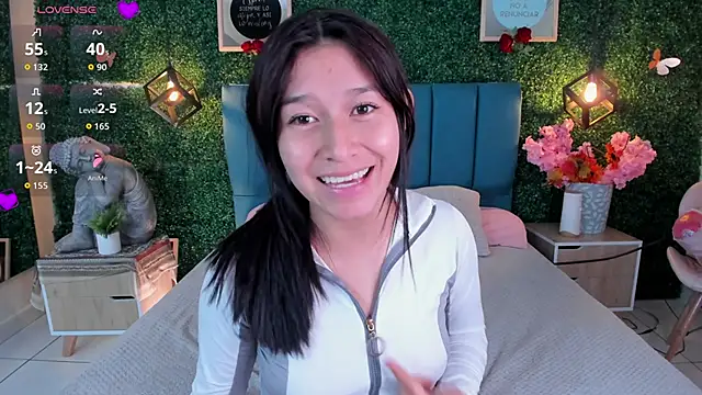 Rubyvixxen  online show from December 2, 3:30 am