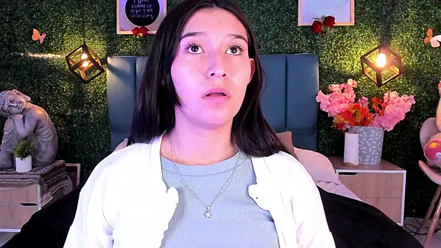 Rubyvixxen  online show from November 29, 3:54 am