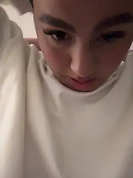 Sofi kim  online show from November 19, 12:32 am