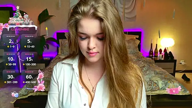 EmilyWhispers online show from February 7, 8:02 pm