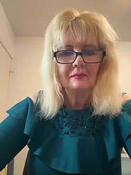 BoloshkaBlonda online show from October 5, 6:57 pm