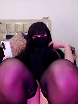 hot inaas online show from February 5, 10:46 pm