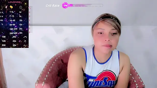 Molly Logan online show from January 14, 8:36 pm